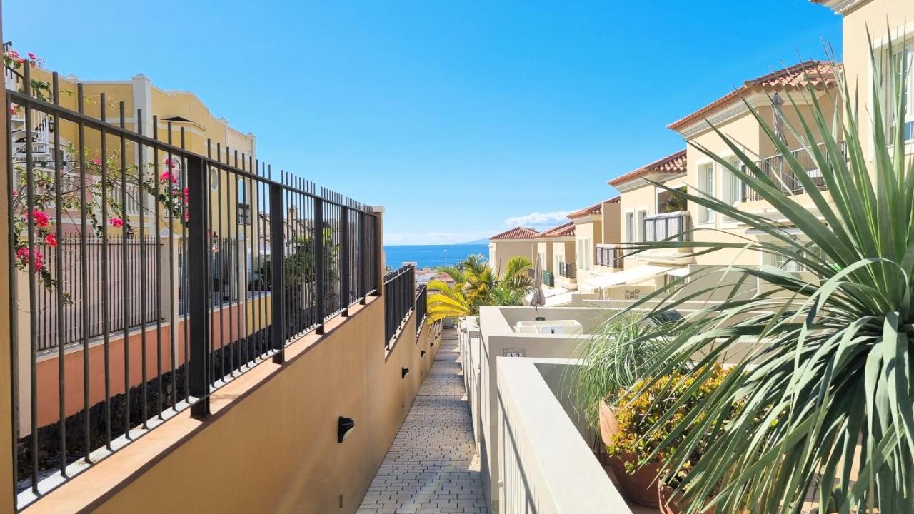 Lovely With Big Sunny Terrace Palm-mar